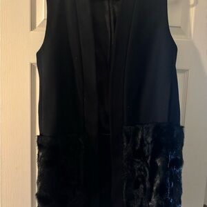 Zara Woman Chic Black Faux Fur Vest